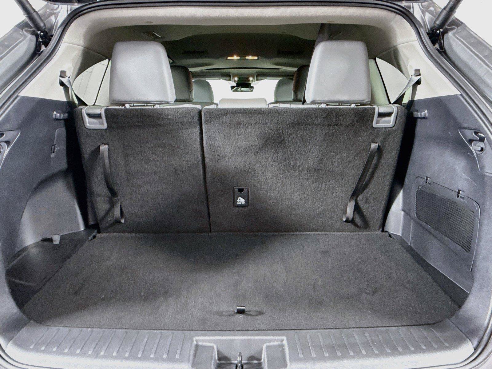 Certified 2026 Toyota Highlander XLE AWD/4WD image 37