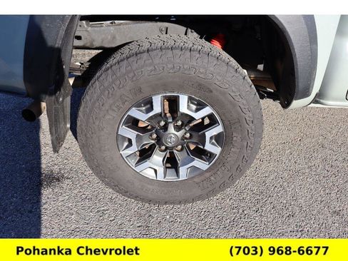 Used 2023 Toyota Tacoma TRD Off-Road image 32