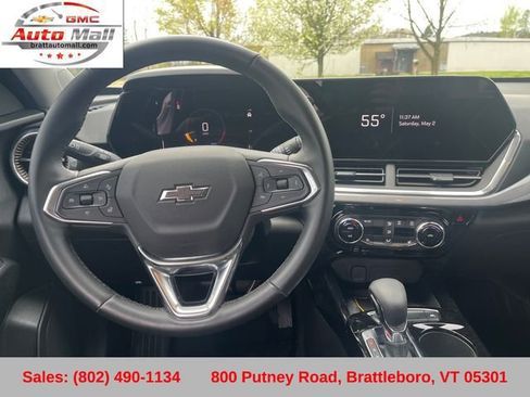 Used 2024 Chevrolet Trax ACTIV w/ Sunroof Package FWD image 15
