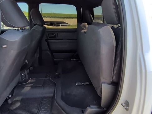 Used 2024 RAM 3500 Tradesman w/ Chrome Appearance Group image 39