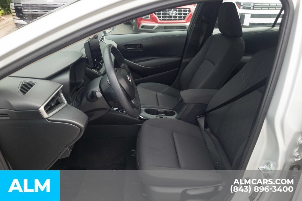 Used 2024 Toyota Corolla LE FWD image 15