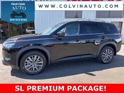 New 2025 Nissan Pathfinder SL w/ SL Premium Package