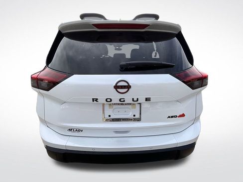 Certified 2025 Nissan Rogue SV w/ Rock Creek Premium Package image 23