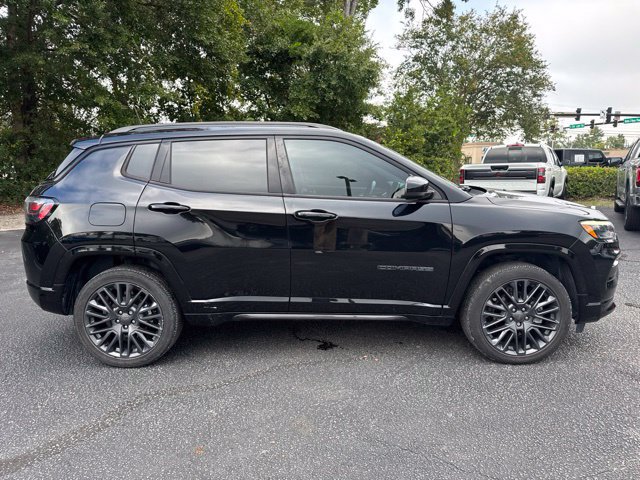 Used 2022 Jeep Compass High Altitude AWD/4WD image 9