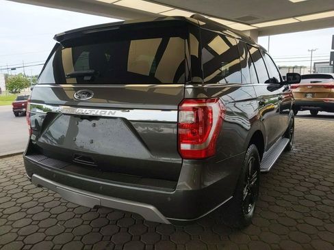 Used 2020 Ford Expedition XLT w/ Equipment Group 202A AWD/4WD image 6