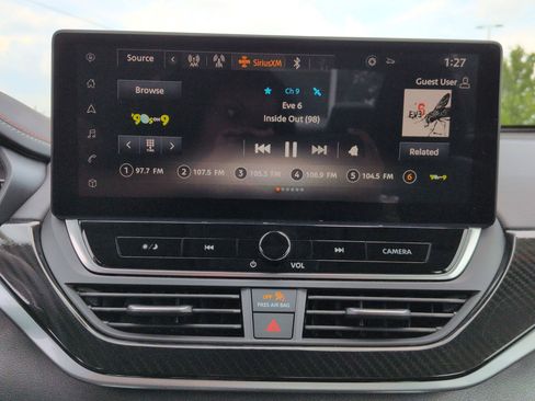 Used 2024 Nissan Altima 2.5 SR w/ SR Premium Package FWD image 23