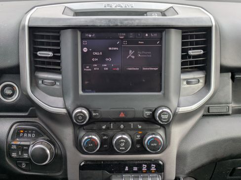 Used 2022 RAM 1500 Big Horn AWD/4WD image 17