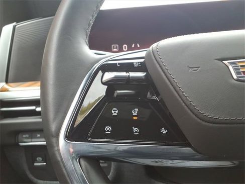 Used 2025 Cadillac Escalade ESV Sport Platinum image 34