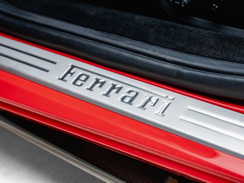 Used 2018 Ferrari 488 GTB RWD image 35