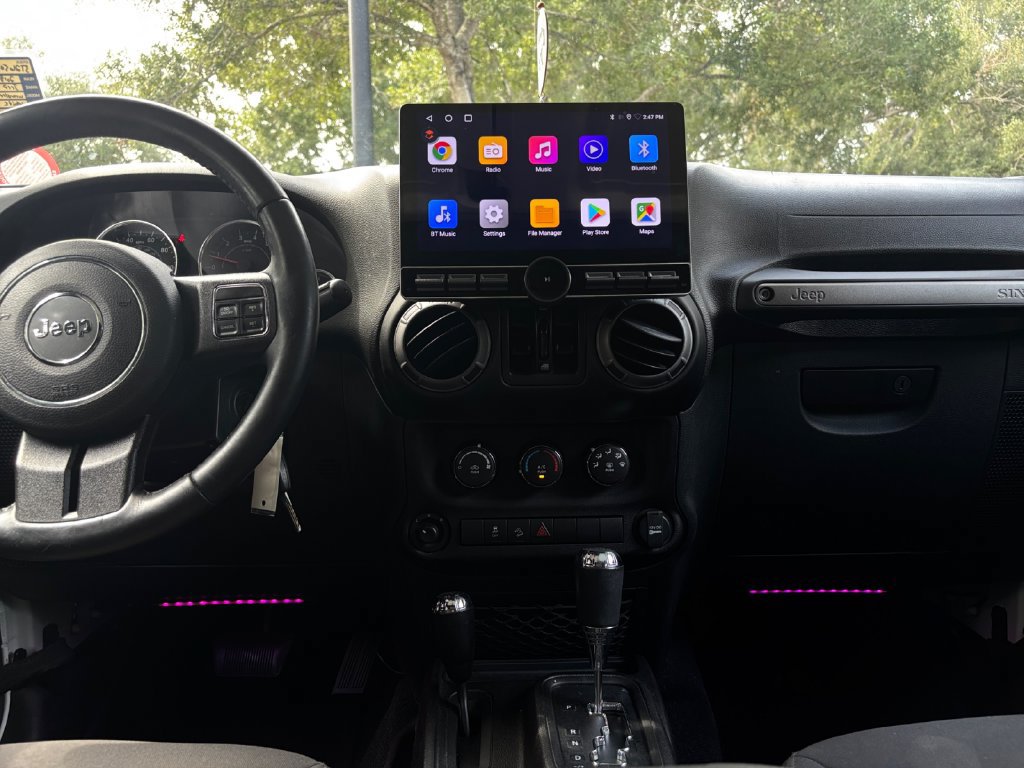 Used 2018 Jeep Wrangler Unlimited Sport S AWD/4WD image 24