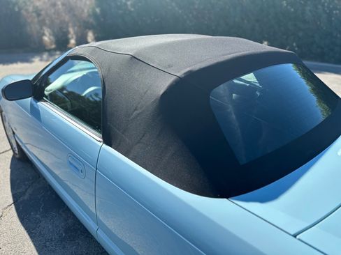 Used 2003 Ford Thunderbird Deluxe image 22