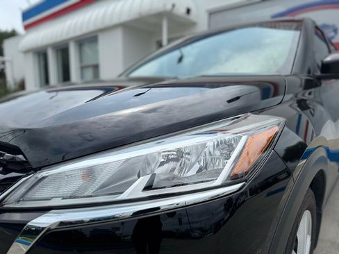 Used 2024 Nissan Kicks S FWD image 13