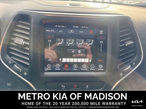 Used 2021 Jeep Cherokee Latitude Lux 80th Anniv w/ Quick Order Package 26U 80TH image 20