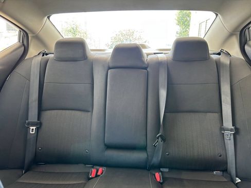 Used 2025 Nissan Altima 2.5 SV FWD image 38