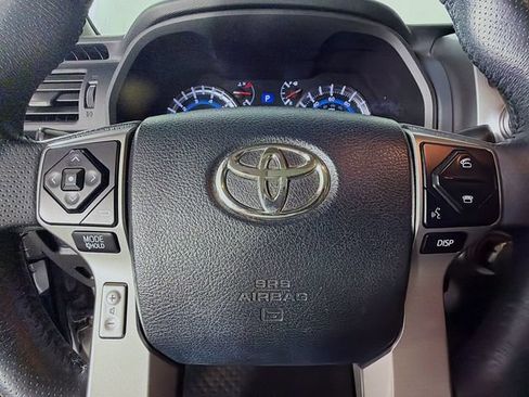 Used 2019 Toyota 4Runner SR5 Premium AWD/4WD image 12