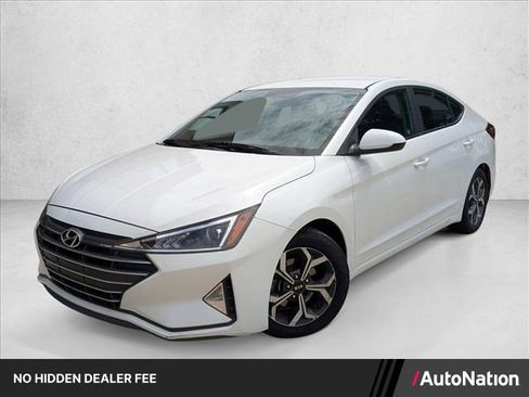 Used 2019 Hyundai Elantra SE w/ Cargo Package FWD image 1