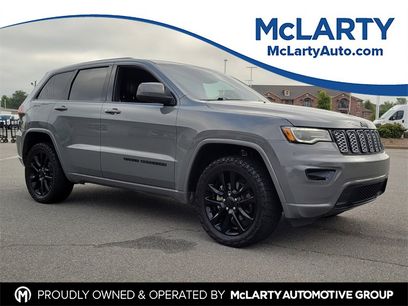 Used 2020 Jeep Grand Cherokee Altitude