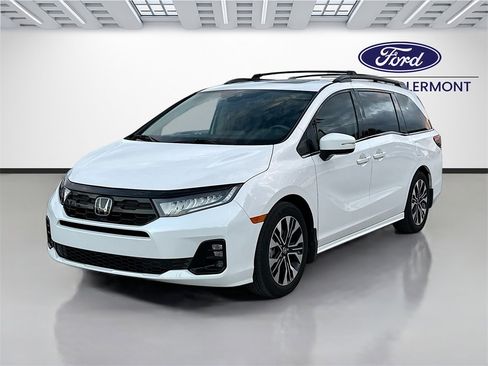 Used 2025 Honda Odyssey Elite image 3