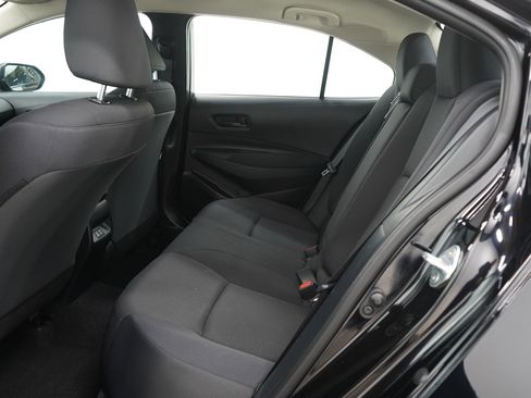 Used 2023 Toyota Corolla LE image 15