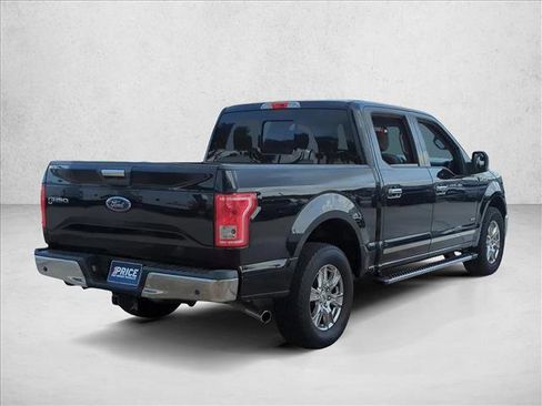 Used 2017 Ford F150 XLT w/ Equipment Group 302A Luxury image 5