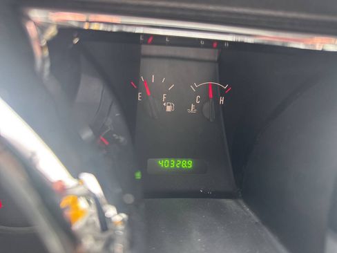 Used 2006 Ford Mustang Coupe RWD image 24