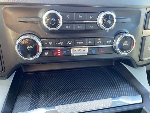 Used 2024 Ford F250 Limited AWD/4WD image 30