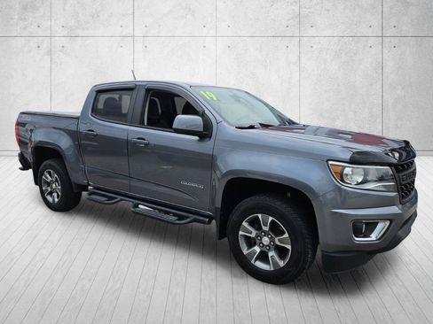 Used 2019 Chevrolet Colorado Z71 AWD/4WD image 1
