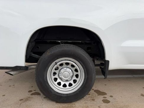 Used 2025 Chevrolet Silverado 1500 W/T w/ WT Value Package AWD/4WD image 9