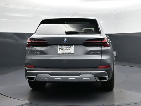 New 2026 BMW X5 sDrive40i image 6