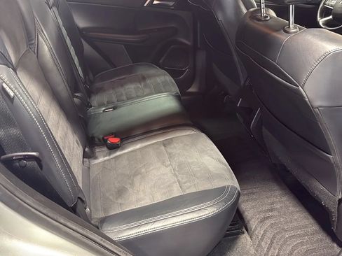 Used 2022 Mitsubishi Outlander SE AWD/4WD image 15