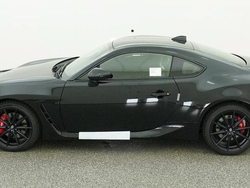 New 2026 Toyota GR86 RWD image 4
