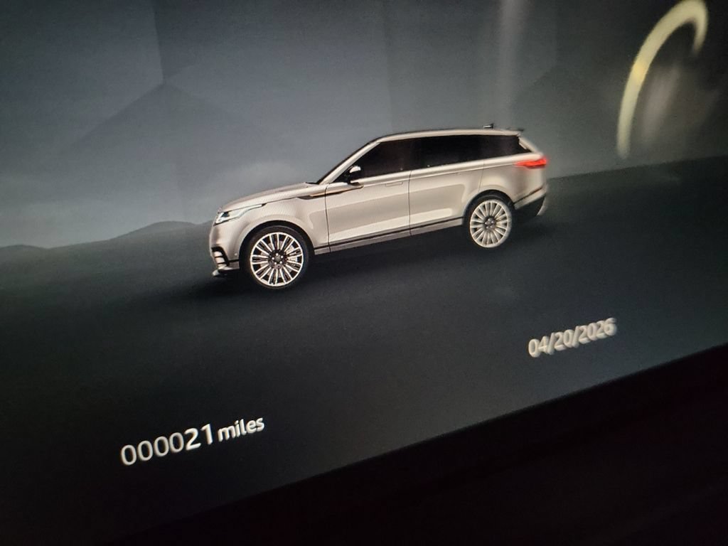 New 2026 Land Rover Range Rover Velar Dynamic SE AWD/4WD image 18