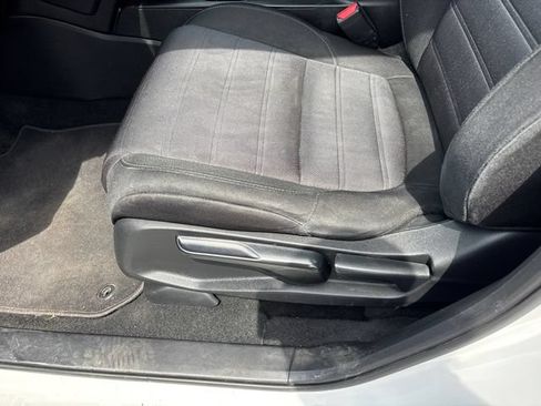 Used 2021 Honda CR-V Special Edition image 7