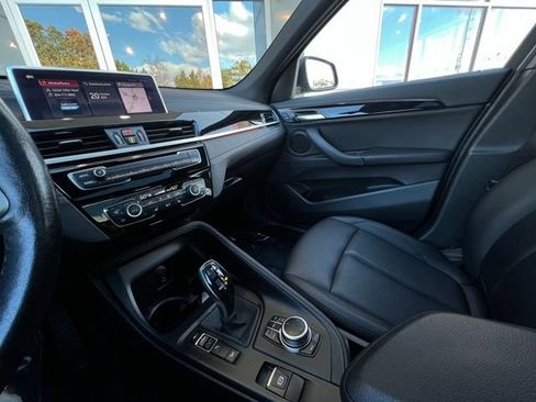 Used 2022 BMW X1 xDrive28i image 17
