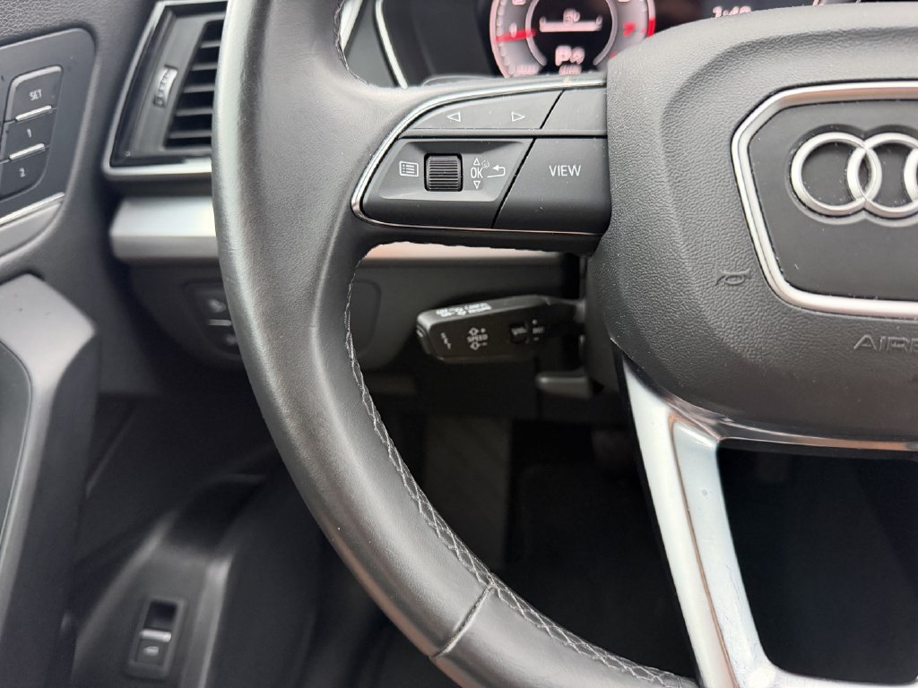 Used 2025 Audi Q5 2.0T Premium AWD/4WD image 16