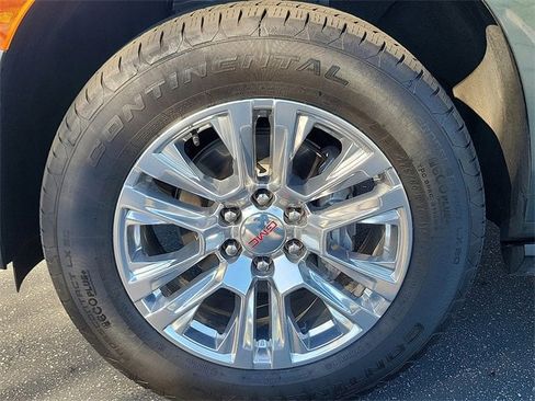 Used 2023 GMC Yukon Denali image 25