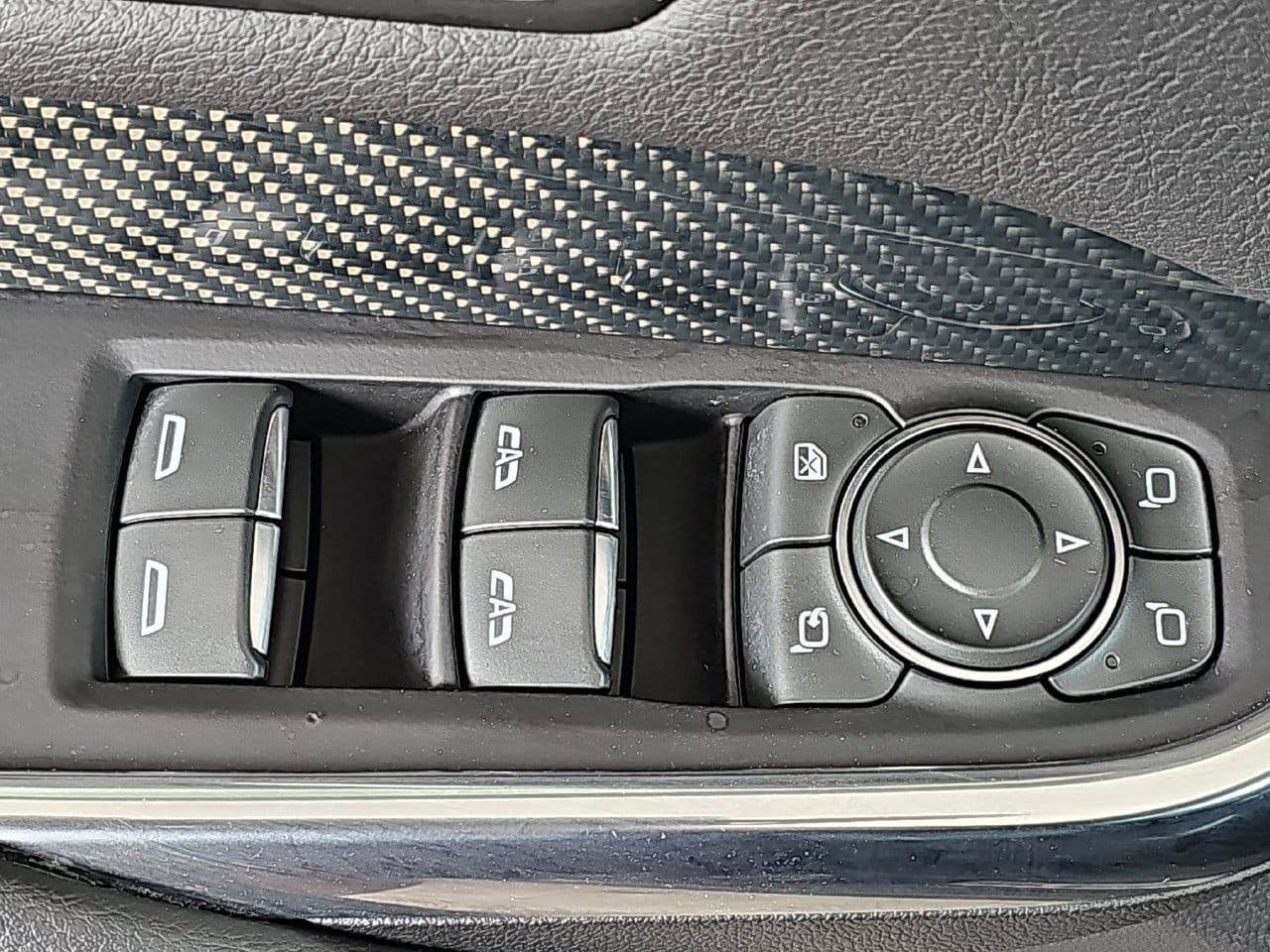 Used 2019 Cadillac XT4 Sport AWD/4WD image 28