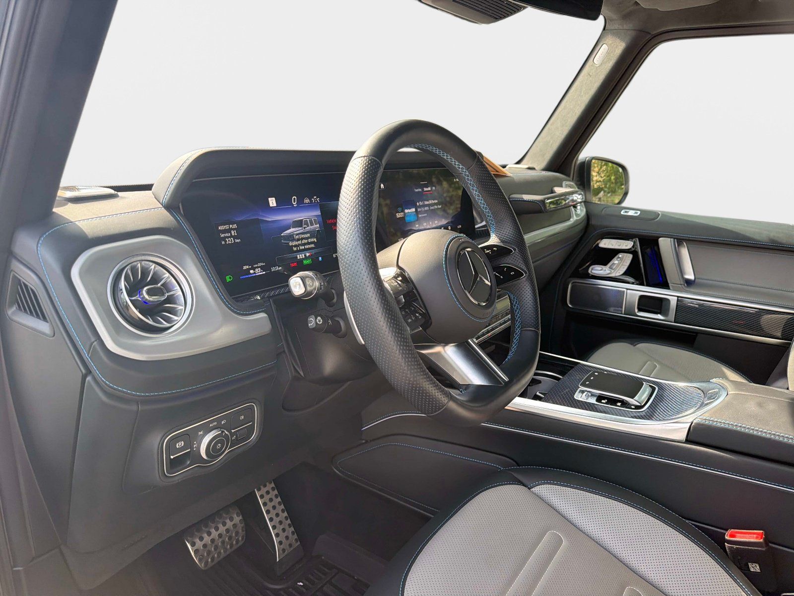 Certified 2025 Mercedes-Benz G 580 w/ EQ Technology image 19