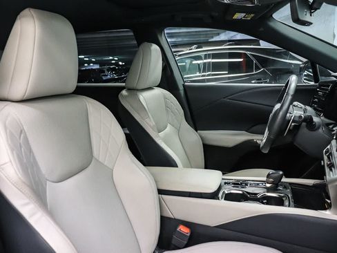 Used 2024 Lexus RX 350 Premium w/ Convenience Package FWD image 17