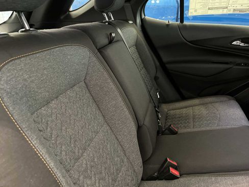 Used 2022 Chevrolet Equinox LT AWD/4WD image 17
