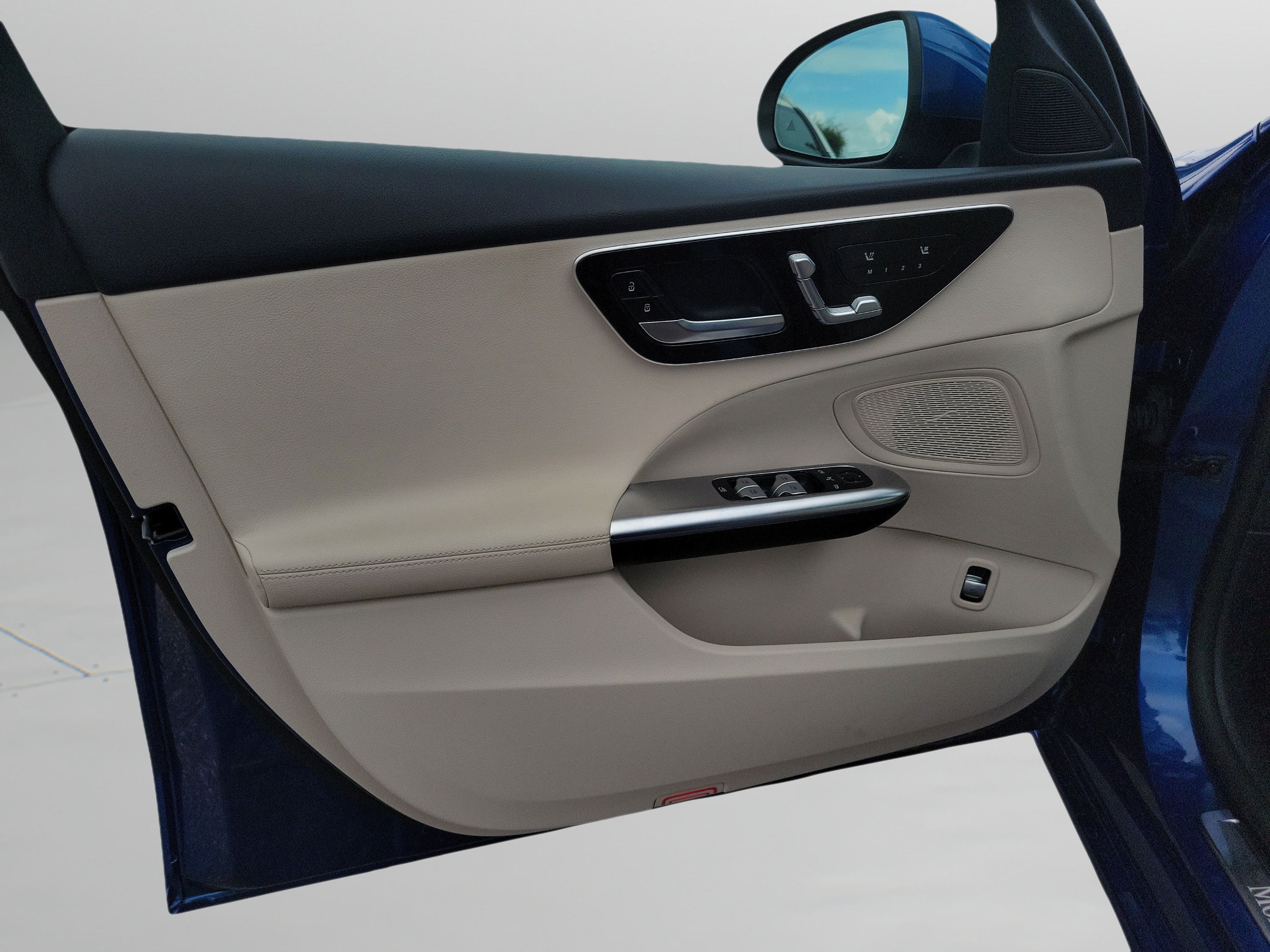 Certified 2023 Mercedes-Benz C 300 Sedan image 19