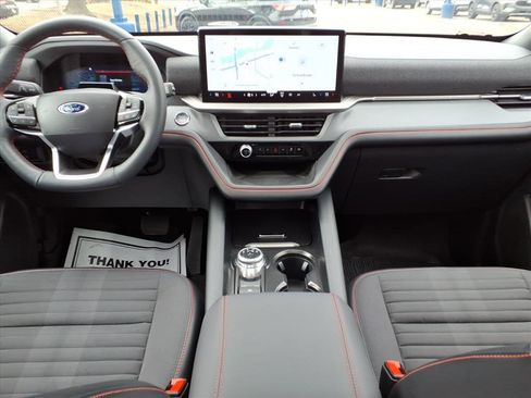 Certified 2025 Ford Explorer ST-Line image 14