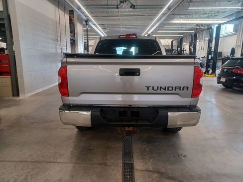 Used 2018 Toyota Tundra SR5 w/ TRD Off Road Package image 6