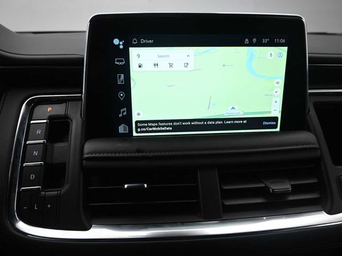 Used 2024 Chevrolet Suburban LT image 19