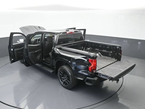 Used 2025 Chevrolet Colorado W/T w/ WT Custom Package RWD image 67