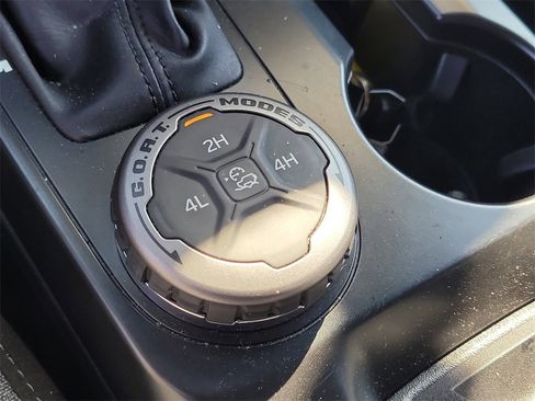 Used 2025 Ford Bronco Big Bend image 23