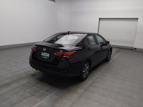 Used 2021 Nissan Versa SV FWD image 9