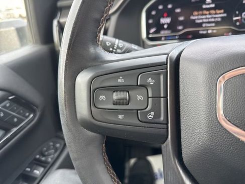 Used 2024 GMC Sierra 2500 AT4 w/ Technology Package AWD/4WD image 37
