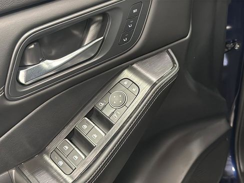 Certified 2025 Nissan Rogue SL w/ SL Premium Package image 31