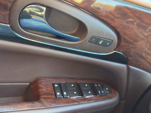 Used 2017 Buick Enclave Premium w/ Experience Buick Package image 21